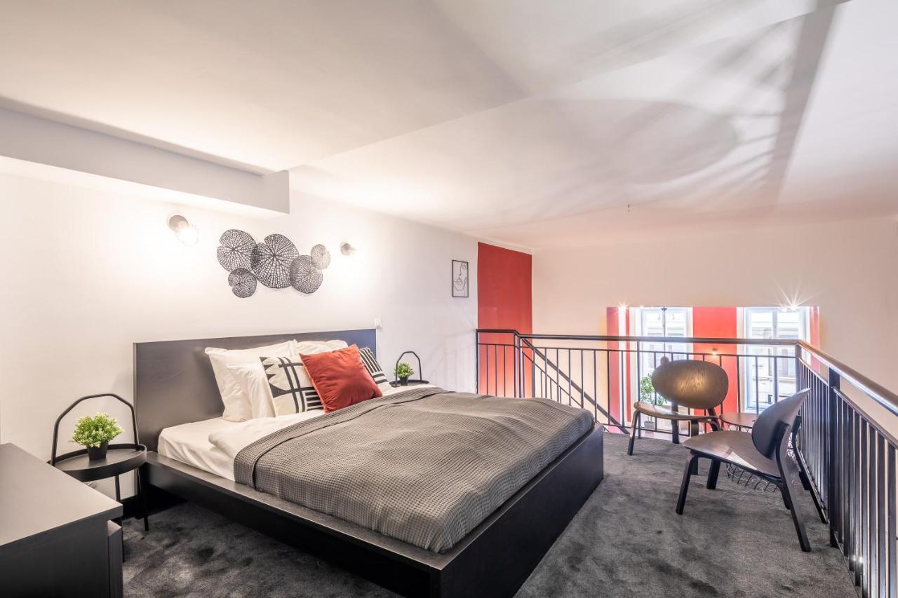 Stylish - Street Of The Basilica Apartment Budapest